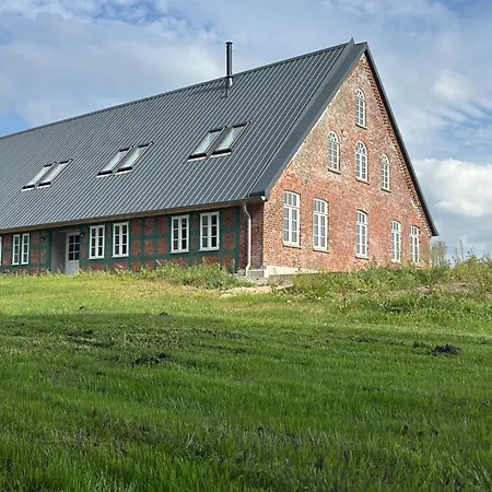 Niedersaechsisches Hallenhaus Im Modernen Gewand Лилиенталь Экстерьер фото
